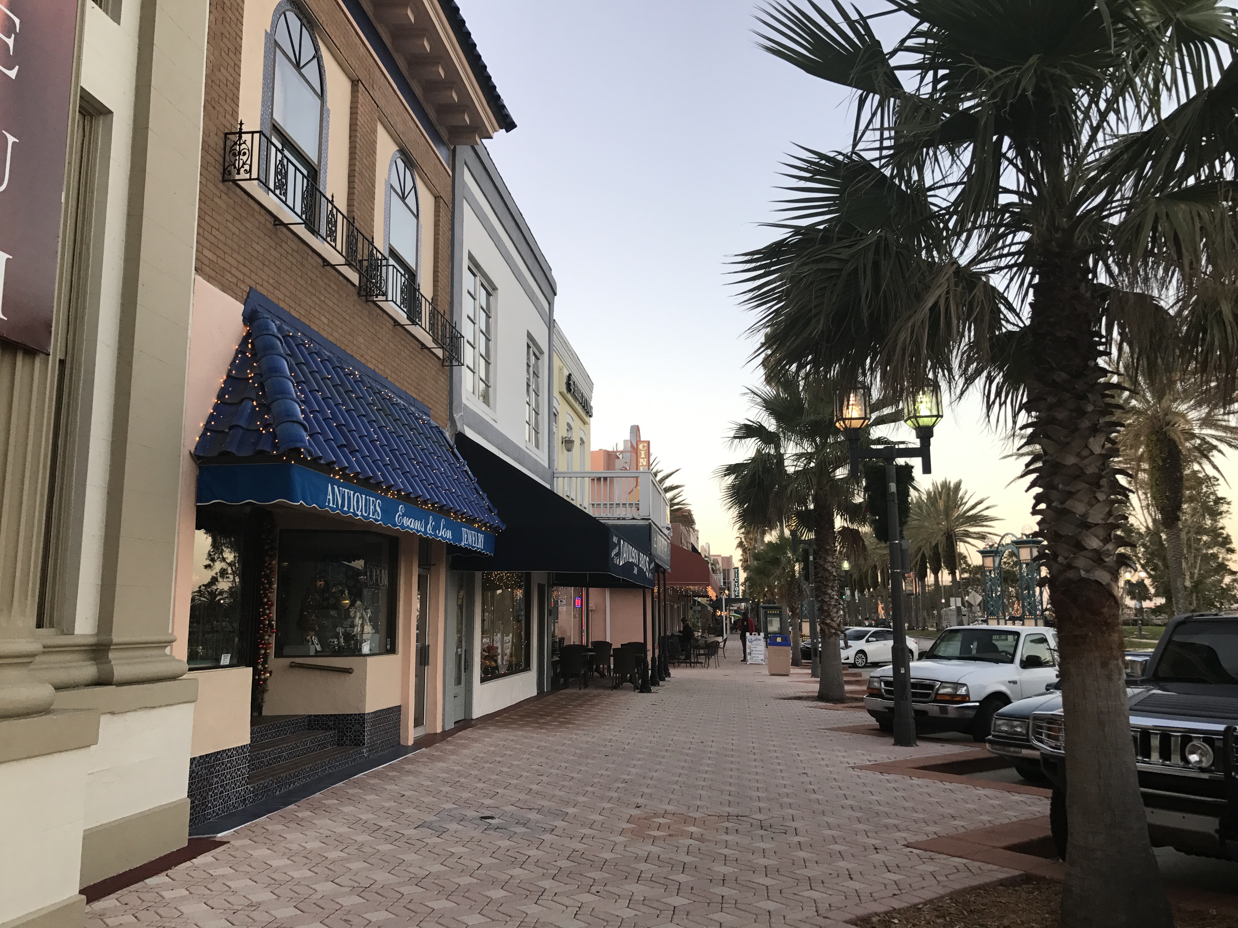 Old Daytona shopping area